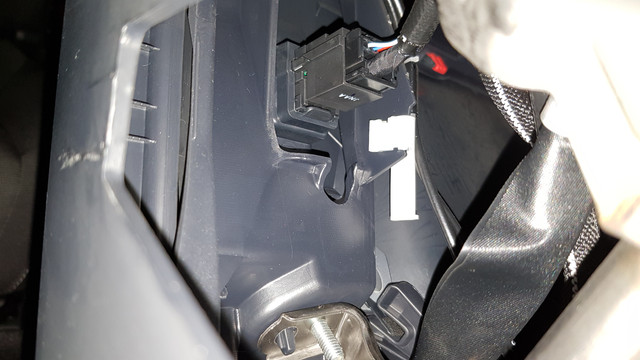 Corolla-2019-USB-Aux