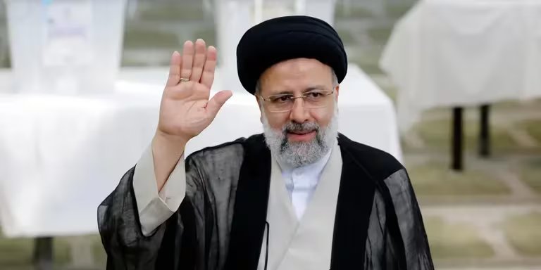 Confirmaron la muerte del presidente iraní tras hallar el helicóptero estrellado
