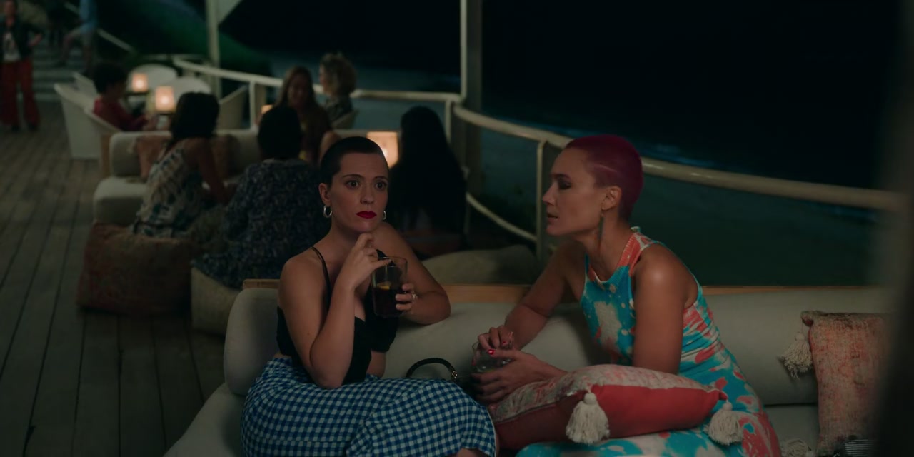 The Girls at the Back Screenshot