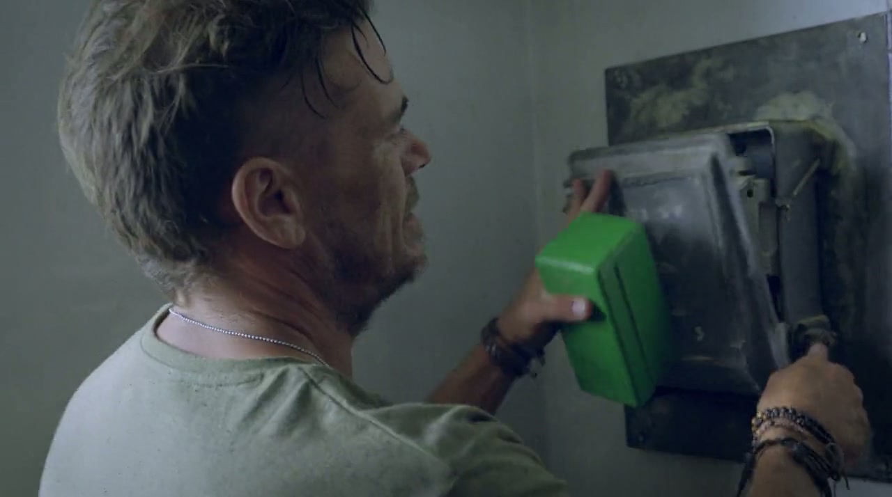 6-Headed Shark Attack Screenshot