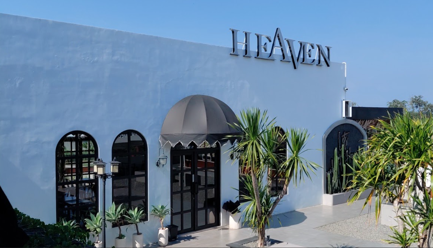 Heaven Cafe Gragalan