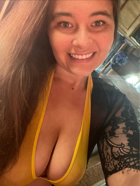 Wife Mom Aunty ki incest dunia with pics & Gifs