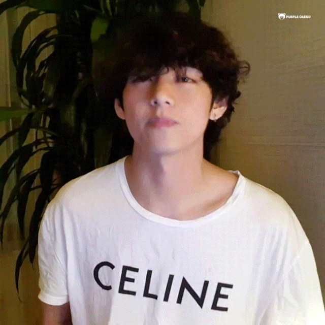220120 Vlive (10)