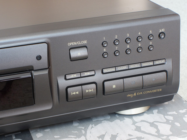 Technics-SL-PS770-A-06.jpg