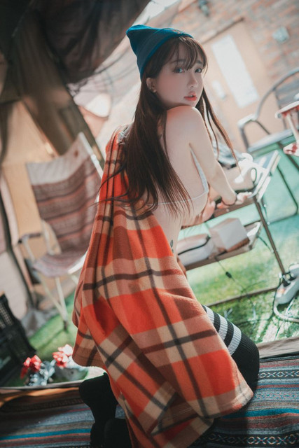 b932b8ffbf110d991ae43