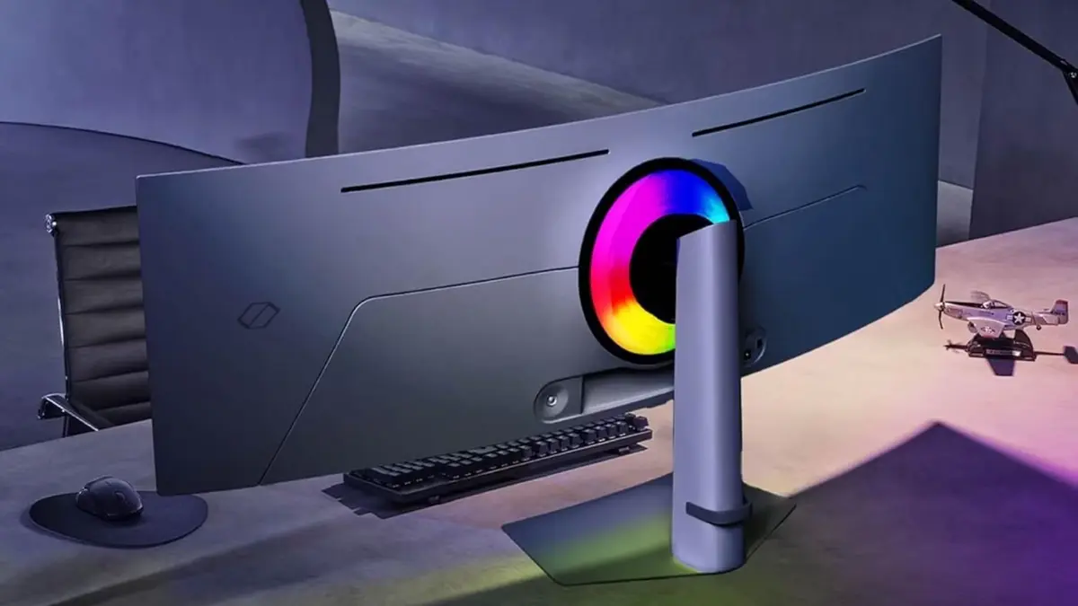 Samsung's Odyssey QD-OLED Monitor Offers Premium Gaming at a Lower Cost