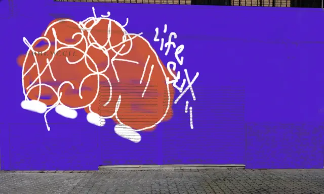 Graffiti artwork by Sumoe