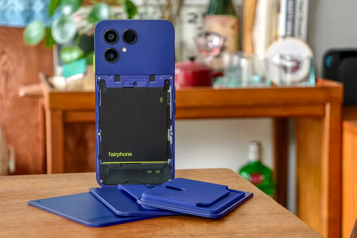 Fairphone Launches Repairable Phone in the US Market