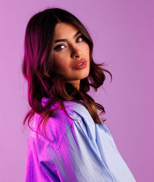 Emma-Muscat-Wallpapers-Insta-Fit-Bio.jpg