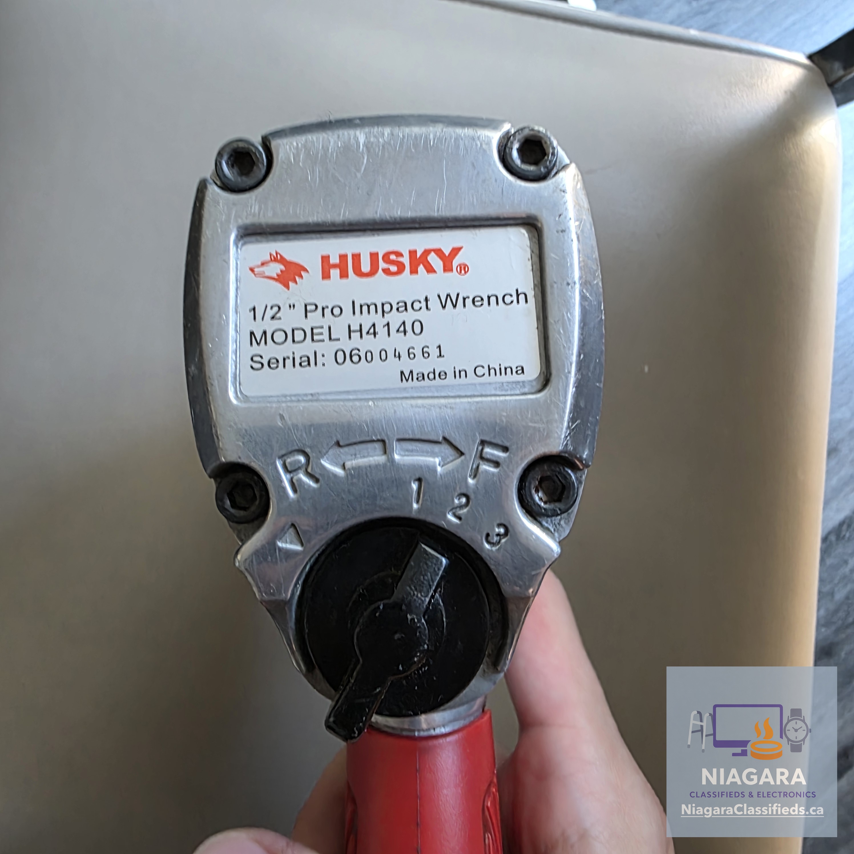 Husky H4140 1/2" Impact Wrench – Image 3