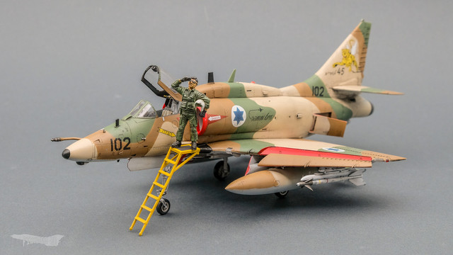 skyhawk-10.jpg