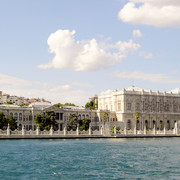 Dolmabahçe Sarayı