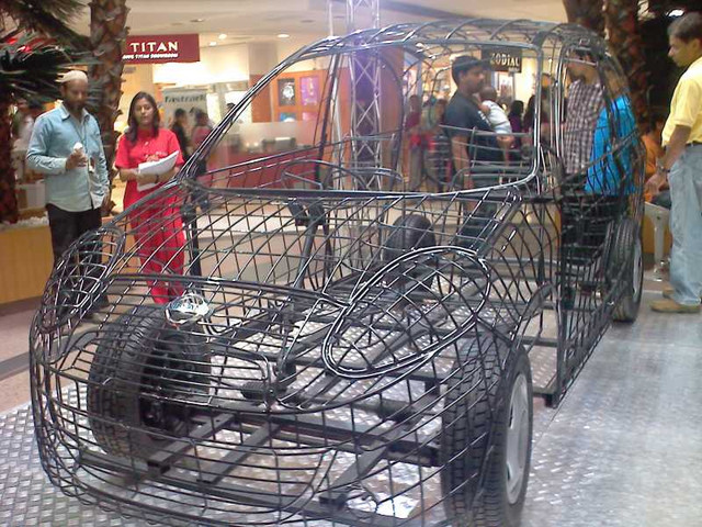 skeleton car01.jpg