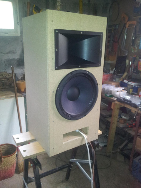 Enceinte surélevée.jpg