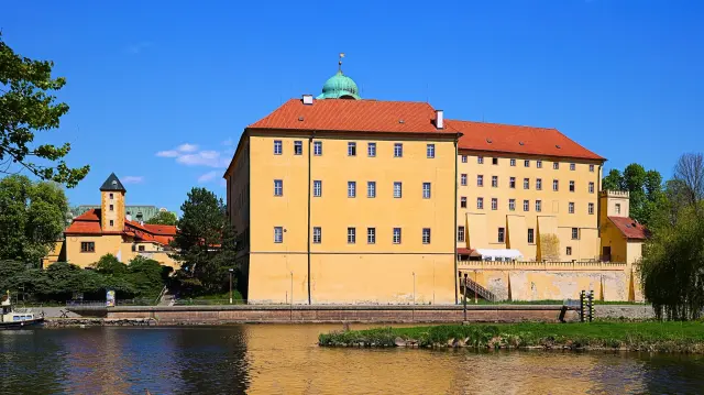 zamek-v-podebradech.webp