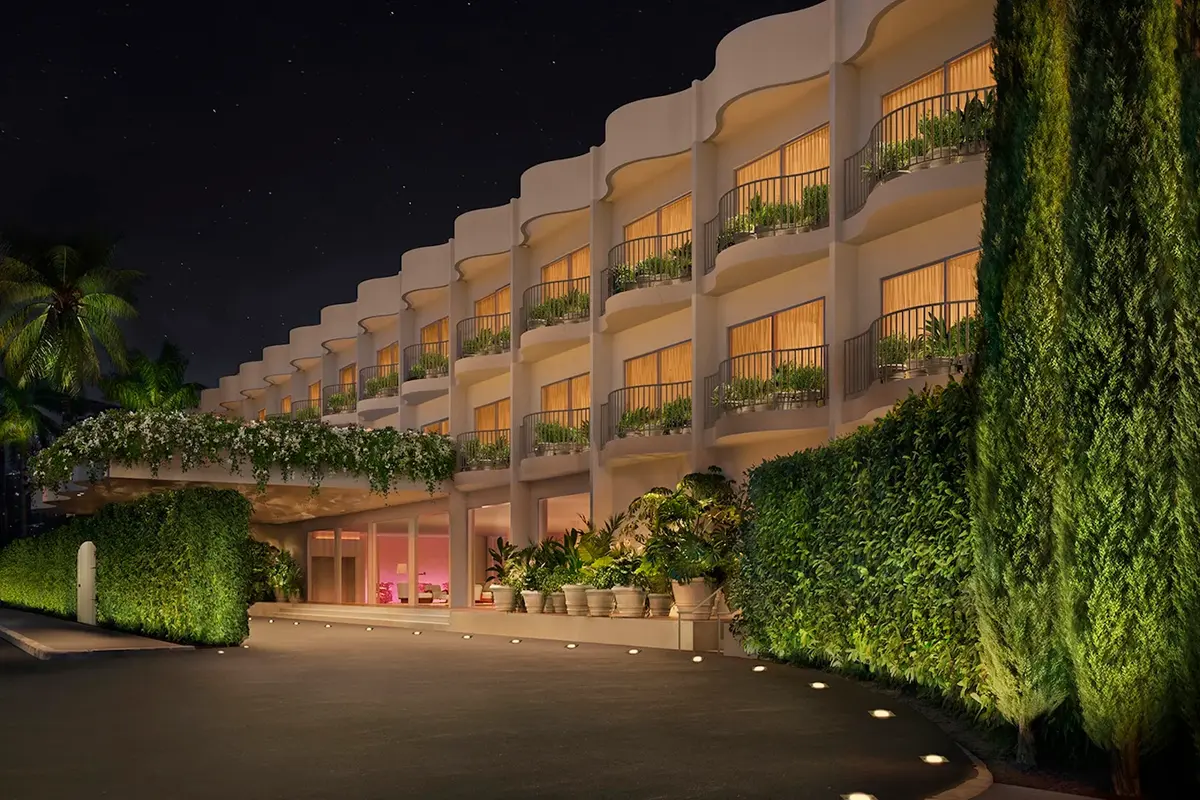 Hyatt Extends Booking Window & LA Hotel Reborn