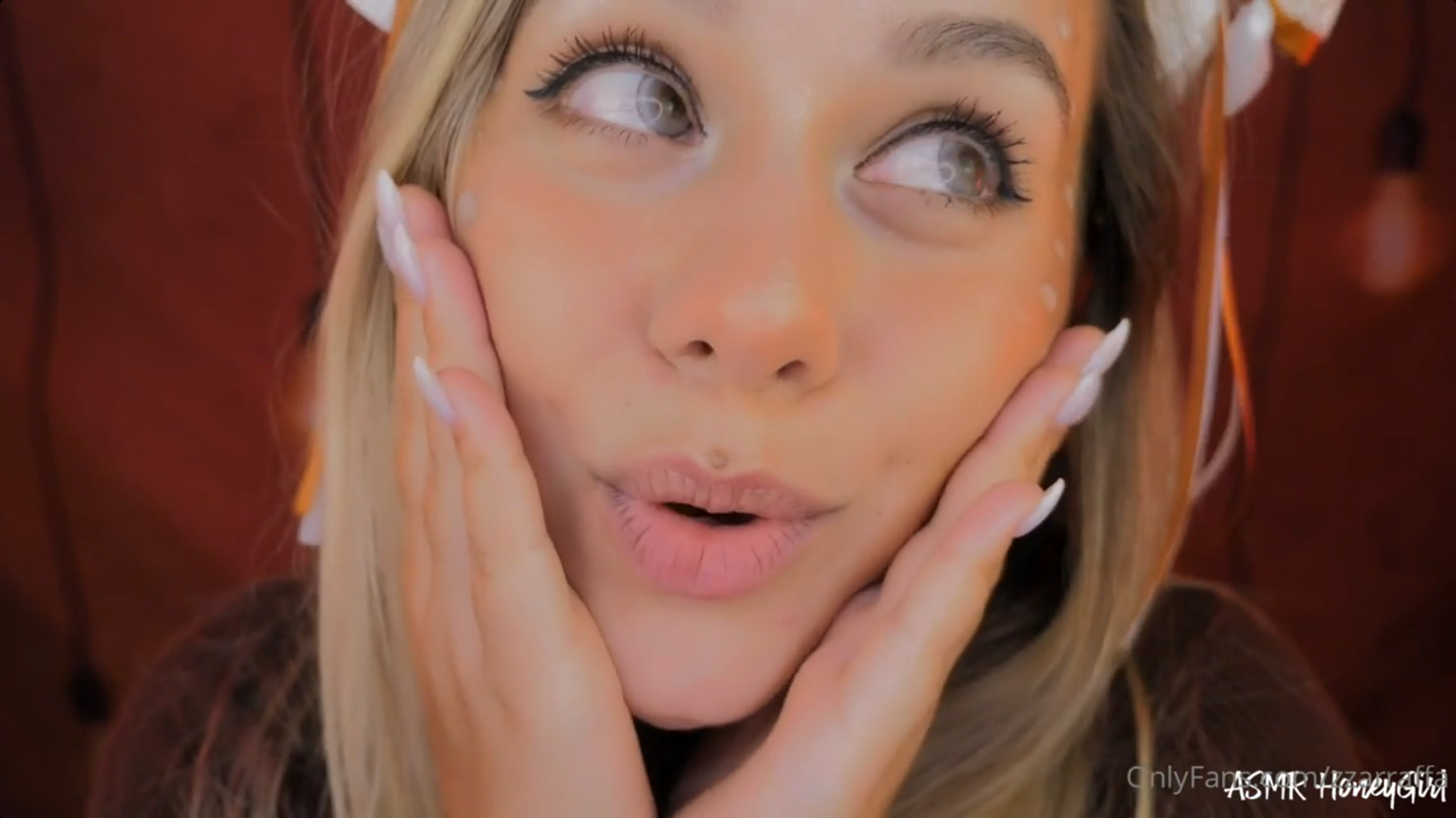 ASMR MouthSounds [ HoneyGirl ]