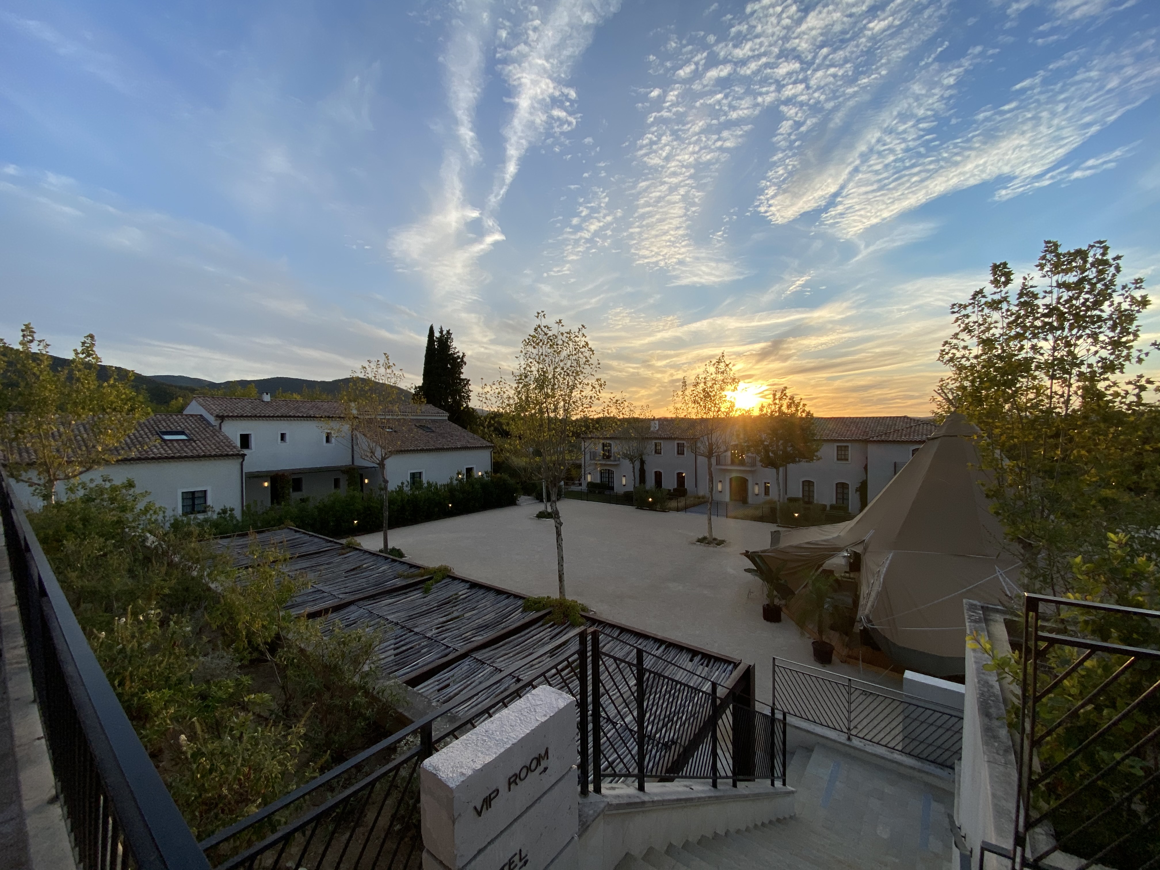 Ultimate Provence, coucher de soleil