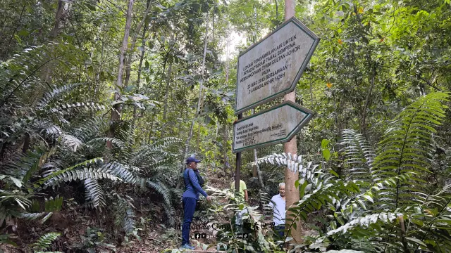 Gunung Lambak1.webp