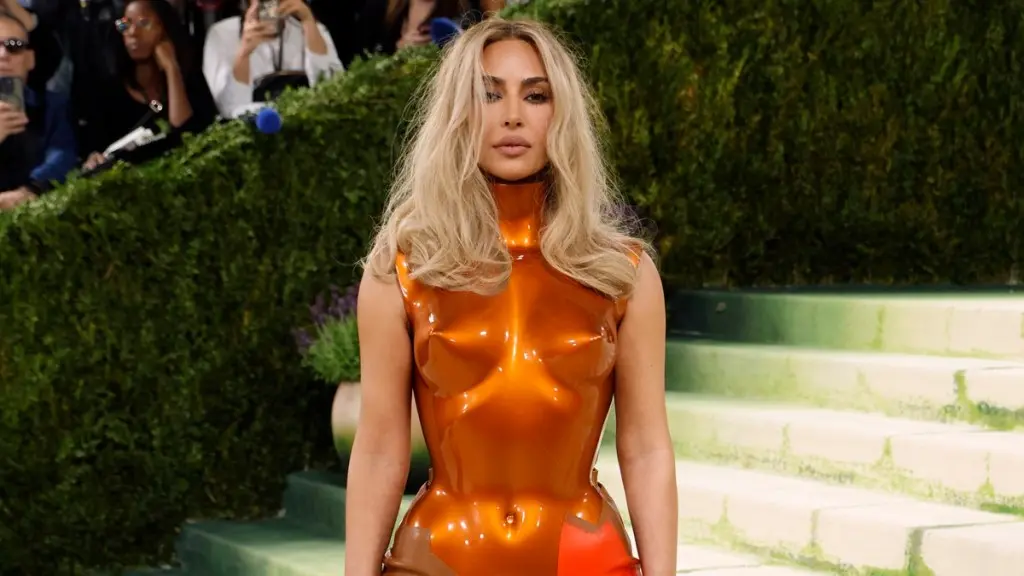 Kim Kardashian's Eye-Catching Fashion Choice Sparks Online Buzz