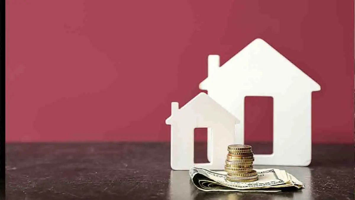Taxele ascunse din imobiliare ar putea costa consumatorii miliarde