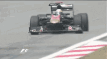 wheels fall off f1