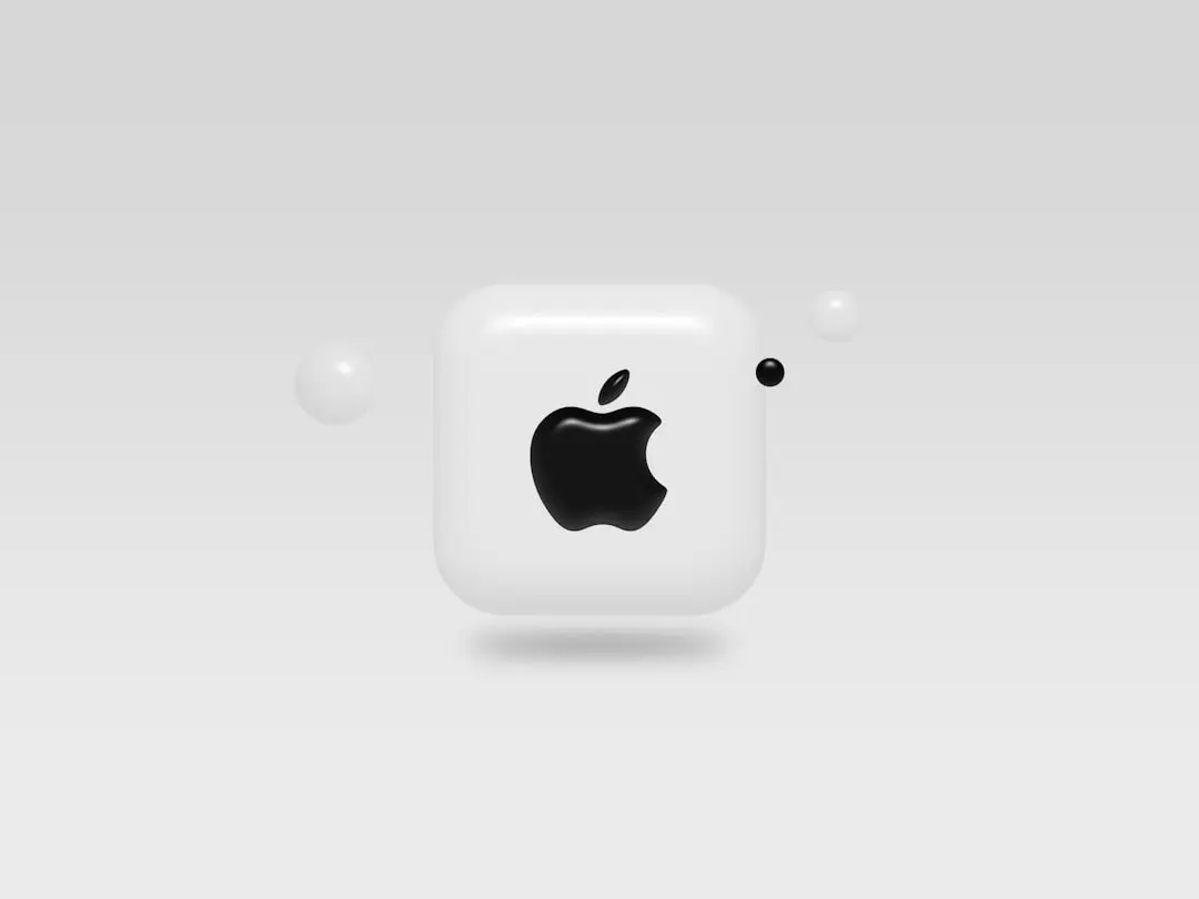 Apple Invites App Gains New Interactive Features