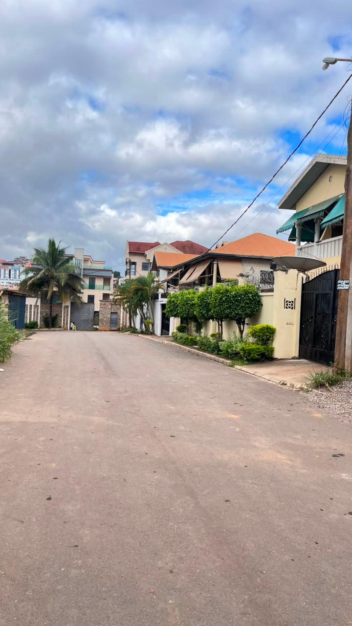 Studio Meublé à louer à Yaoundé - 16000 FCFA/Nuit