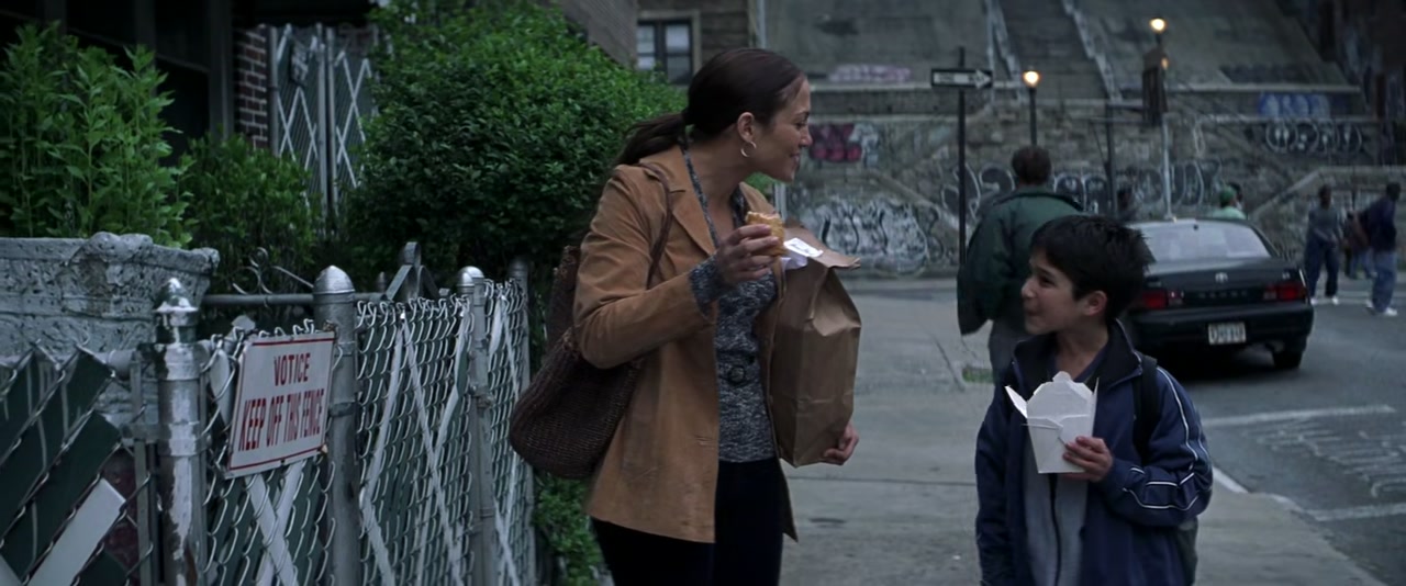 Maid in Manhattan Screenshot