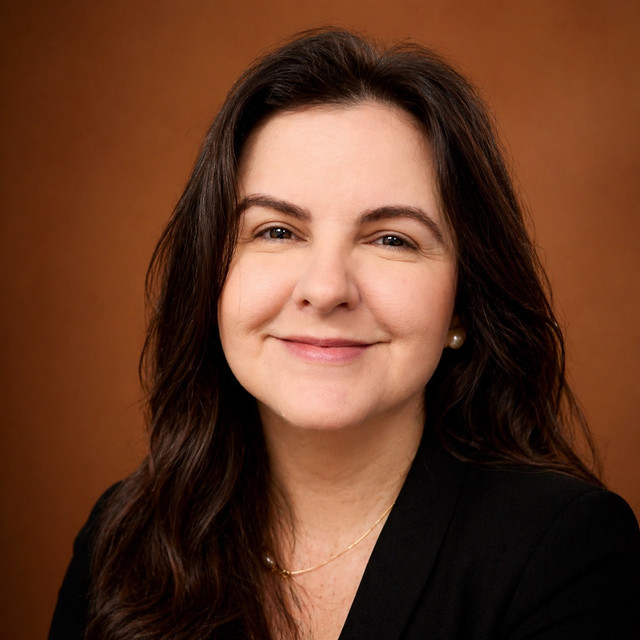 Anny Gonçalves — Mentora Saliens