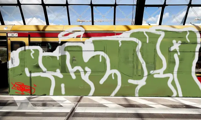 Graffiti artwork by cancer