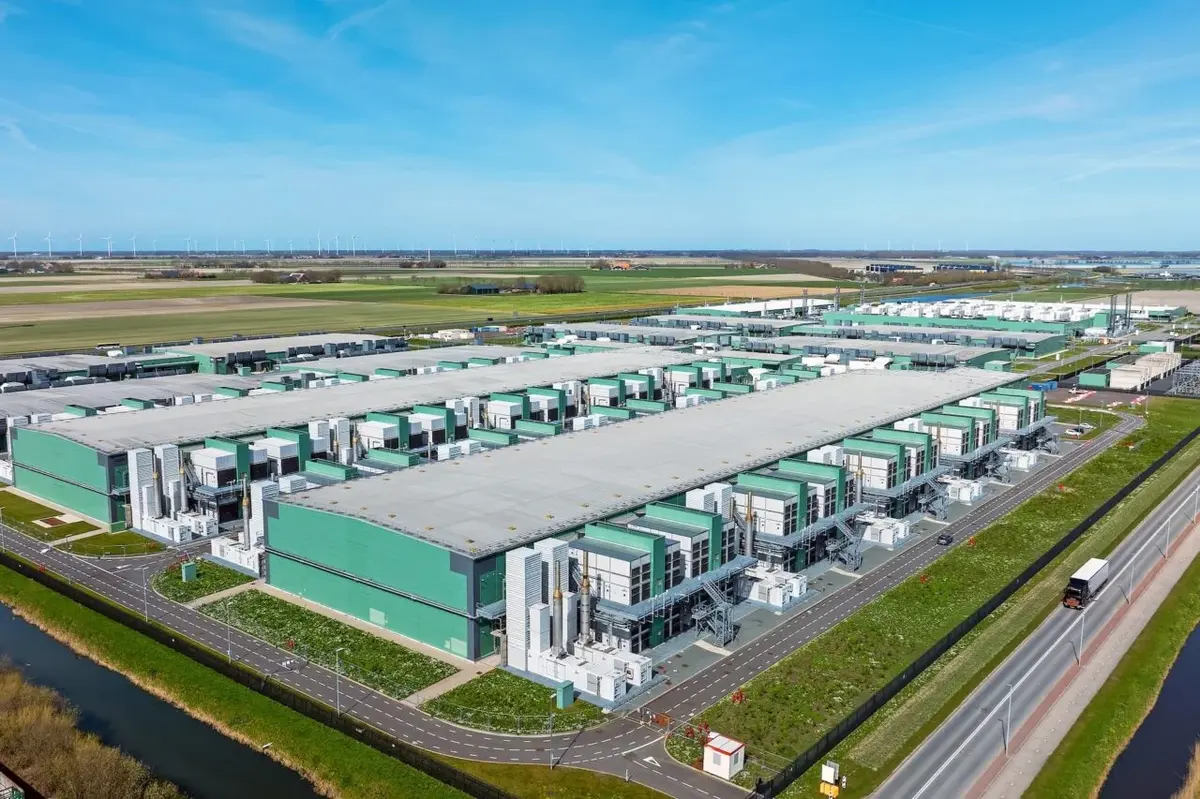 Data Centers Struggle to Stay Cool