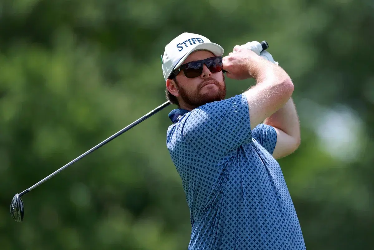 Meet Harry Higgs, the Golfer Known as "Big Rig
