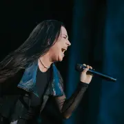 olivia-khiel-033