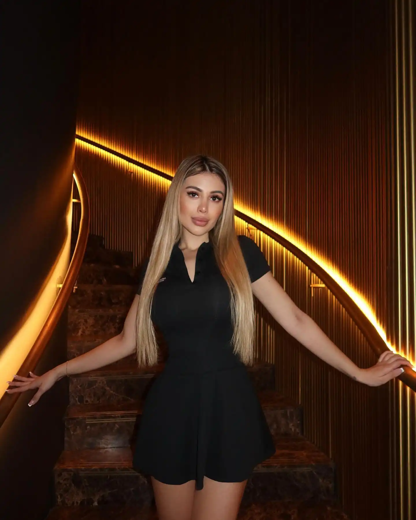 Francesca-Preani-Wallpapers-Insta-Sport-Bio-2