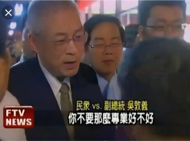 [新聞] 攤商貼「洋流」遭關切！北市府下令夜市拆 - 政黑 - PTT.BEST 批踢踢爆文 2