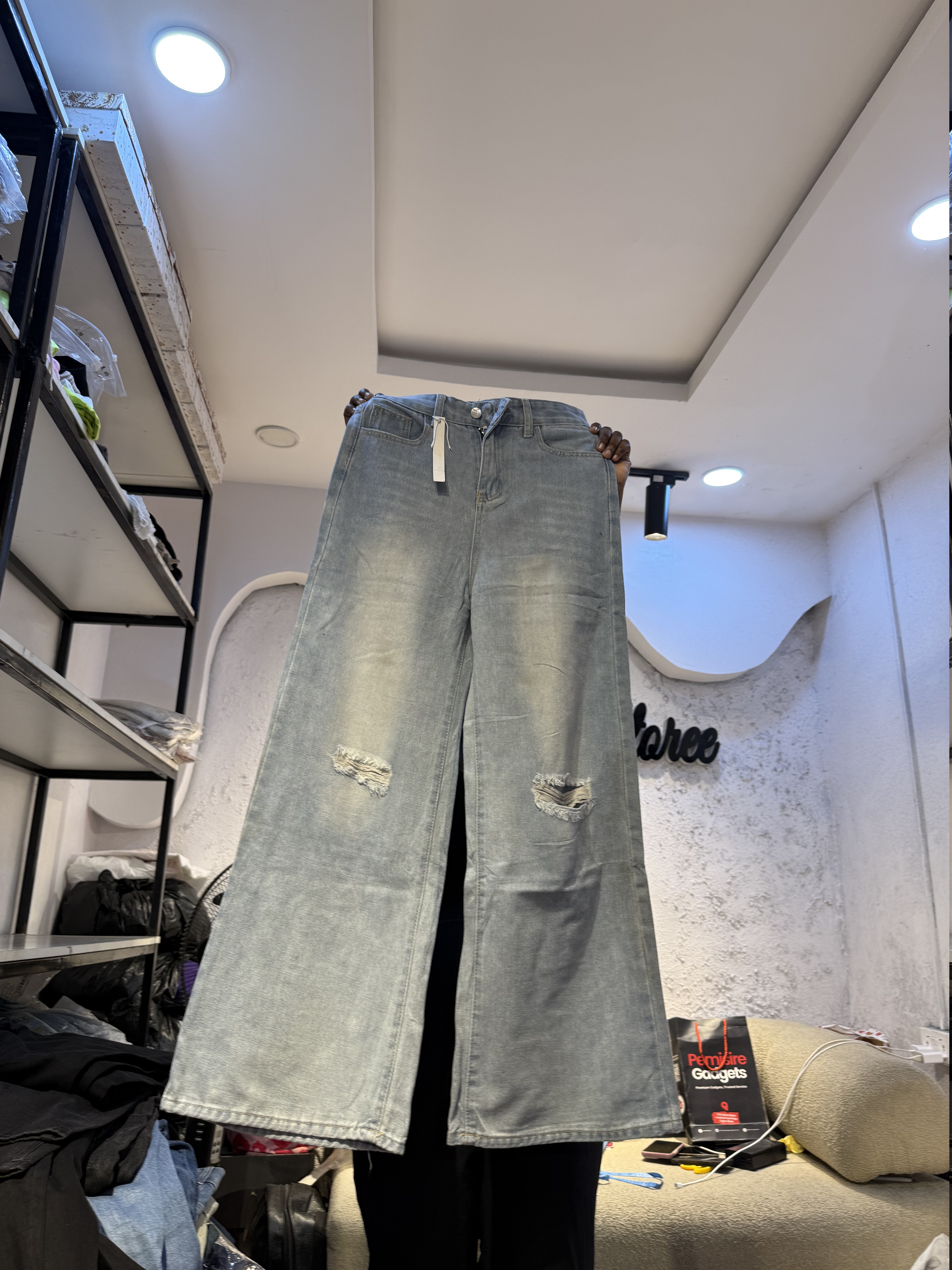 Waist 30