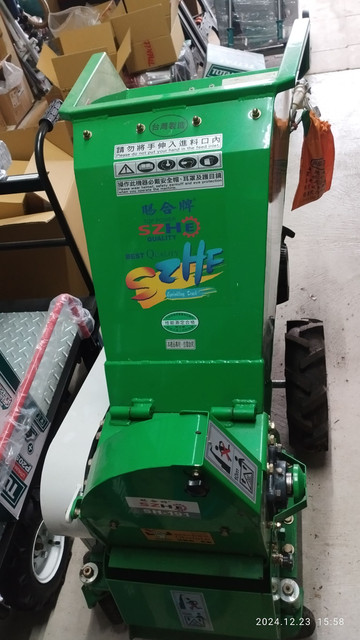 38761