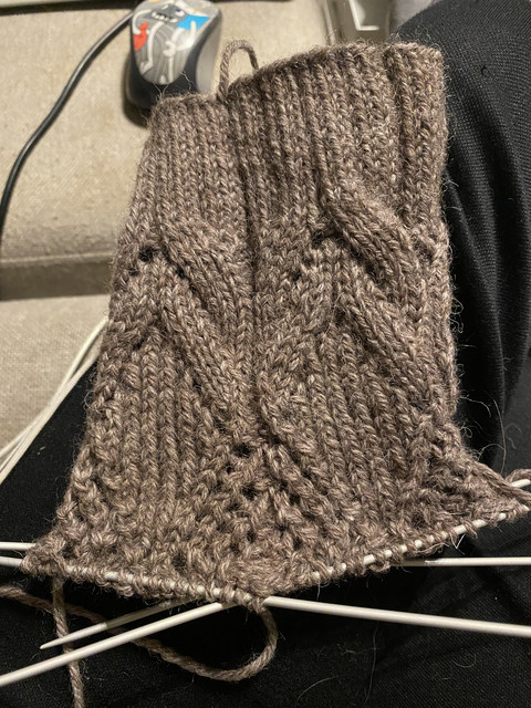 ADEF3-FB7-613-B-40-D6-B3-A3-2-BEAE662596