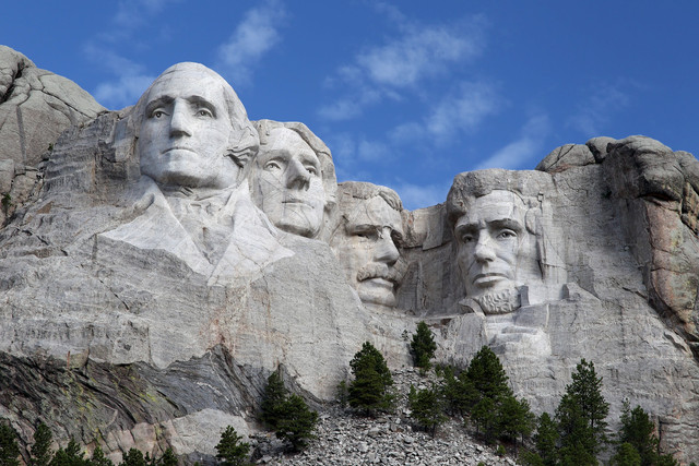 Mount-Rushmore1-Border-Maker