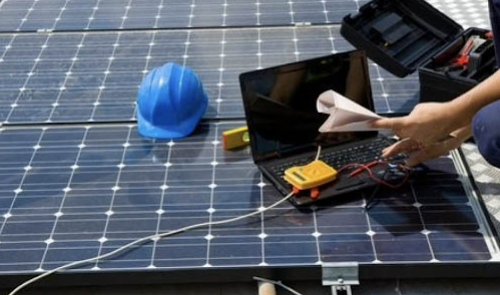 Solar Panel Installation: DIY vs. Professional Installation Solar Panel Installation: DIY vs. Professional Installation