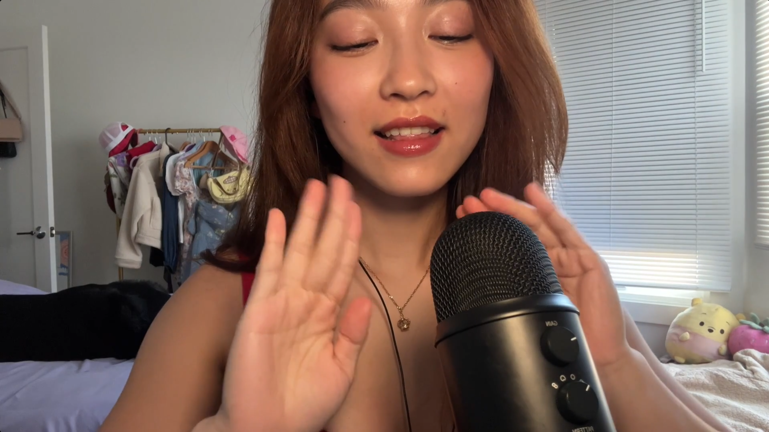 Mouthsounds ASMR [ Cloud Crystal ]