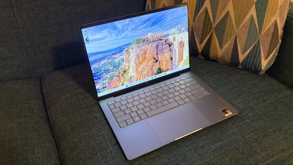 HP OmniBook Ultra 14 Review: Snapdragon Speed Meets Premium Cost