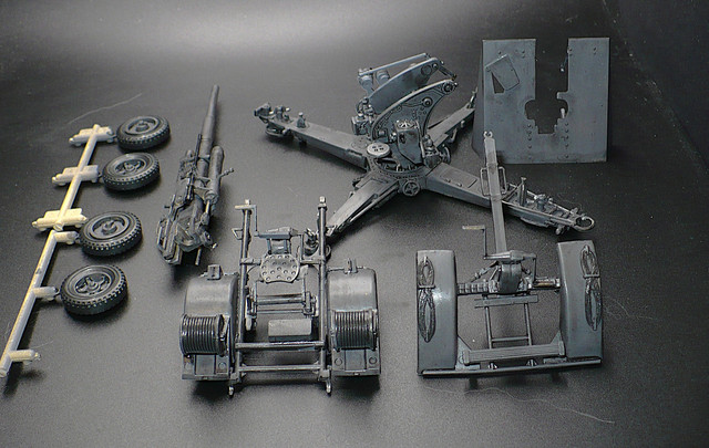 Gun1