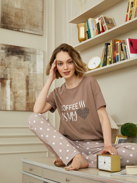 https://i.ibb.co/QKSSgLh/AW21-WJ345-8.jpg