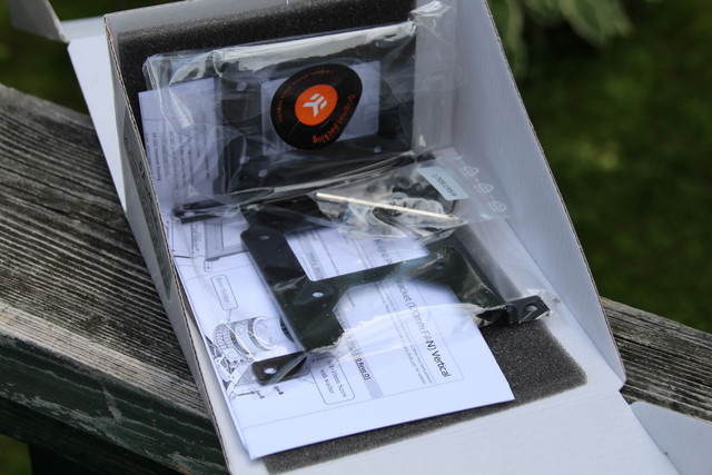 Mount-in-box.jpg