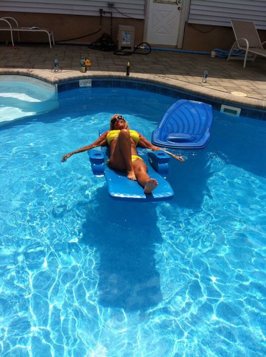 449-D15-A6-72-D9-4-C44-90-B4-198-DC50-D79-B3