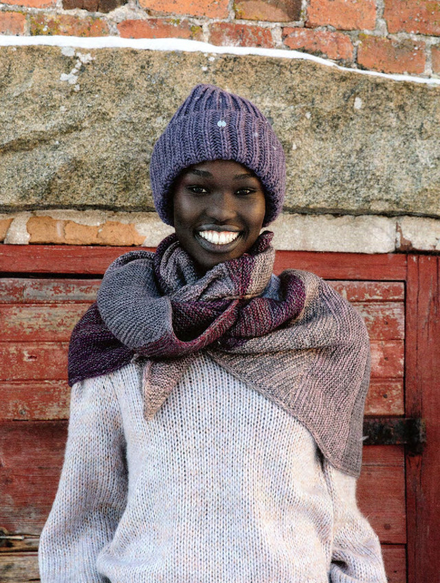 Laine-52-Weeks-of-Shawls-2022-236