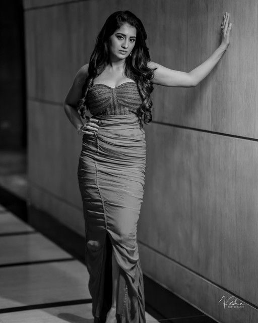 Rashi-singh-17