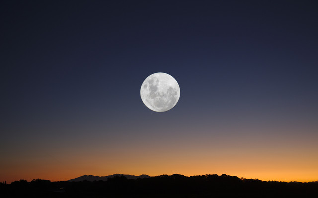 Full-Moon